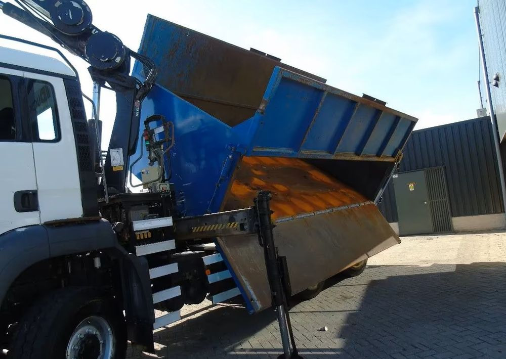 Tipper, Crane truck MAN TGS 26.400 6x6 – Wywrotka 3-stronna Meiller + Żuraw HIAB 166 E3 HIPRO – 429.222 km – Euro 4: picture 9 Tipper, Crane truck MAN TGS 26.400 6x6 – Wywrotka 3-stronna Meiller + Żuraw HIAB 166 E3 HIPRO – 429.222 km – Euro 4: picture 9