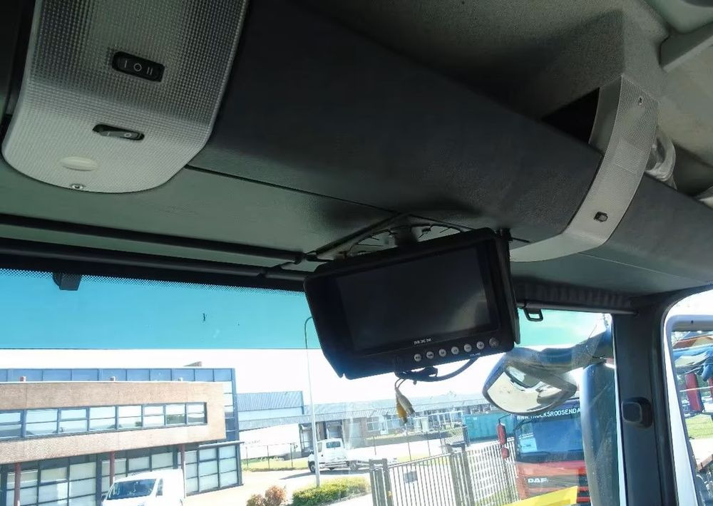 Tipper, Crane truck MAN TGS 26.400 6x6 – Wywrotka 3-stronna Meiller + Żuraw HIAB 166 E3 HIPRO – 429.222 km – Euro 4: picture 36 Tipper, Crane truck MAN TGS 26.400 6x6 – Wywrotka 3-stronna Meiller + Żuraw HIAB 166 E3 HIPRO – 429.222 km – Euro 4: picture 36