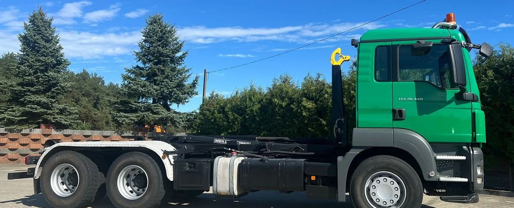 MAN TGS 26.440 | Hakowiec Meiller-Kipper | 6x4 - dwie osie napędowe | 440 KM | przód resor, tył pneumatyczne |Belka ostrzegawcza (koguty) - Hook lift truck: picture 3 MAN TGS 26.440 | Hakowiec Meiller-Kipper | 6x4 - dwie osie napędowe | 440 KM | przód resor, tył pneumatyczne |Belka ostrzegawcza (koguty) - Hook lift truck: picture 3