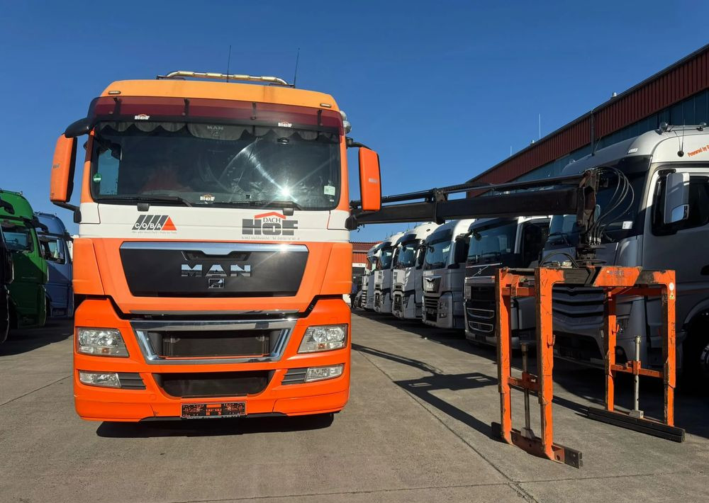 MAN TGX 26.480 • HDS Atlas 145.2 •Oś podnoszona i skrętna 426 tys. km - Zestaw z przyczepą Schwarzmüller Oś przednia – resory piórowe, tylna – pneumatyka • - Dropside/ Flatbed truck, Crane truck: picture 4 MAN TGX 26.480 • HDS Atlas 145.2 •Oś podnoszona i skrętna 426 tys. km - Zestaw z przyczepą Schwarzmüller Oś przednia – resory piórowe, tylna – pneumatyka • - Dropside/ Flatbed truck, Crane truck: picture 4