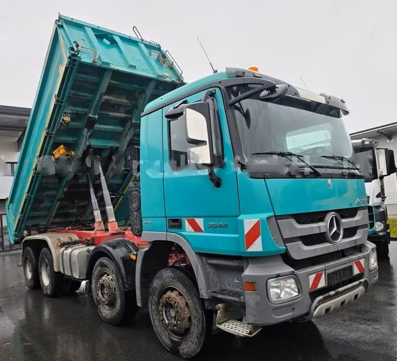 Mercedes-Benz Actros 3544 / 4144 •EPS •Wywrotka trójstronna • 8x4 • Meiller BORDMATIK • Euro5 • - Tipper: picture 3 Mercedes-Benz Actros 3544 / 4144 •EPS •Wywrotka trójstronna • 8x4 • Meiller BORDMATIK • Euro5 • - Tipper: picture 3