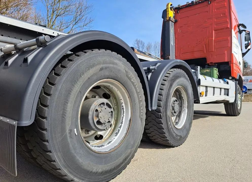Volvo FH 64 R510 High-Line • 6x4 • Klimatyzacja postojowa • Hakowiec• Euro6 • zawieszenie pneumatyczne - Hook lift truck: picture 5 Volvo FH 64 R510 High-Line • 6x4 • Klimatyzacja postojowa • Hakowiec• Euro6 • zawieszenie pneumatyczne - Hook lift truck: picture 5