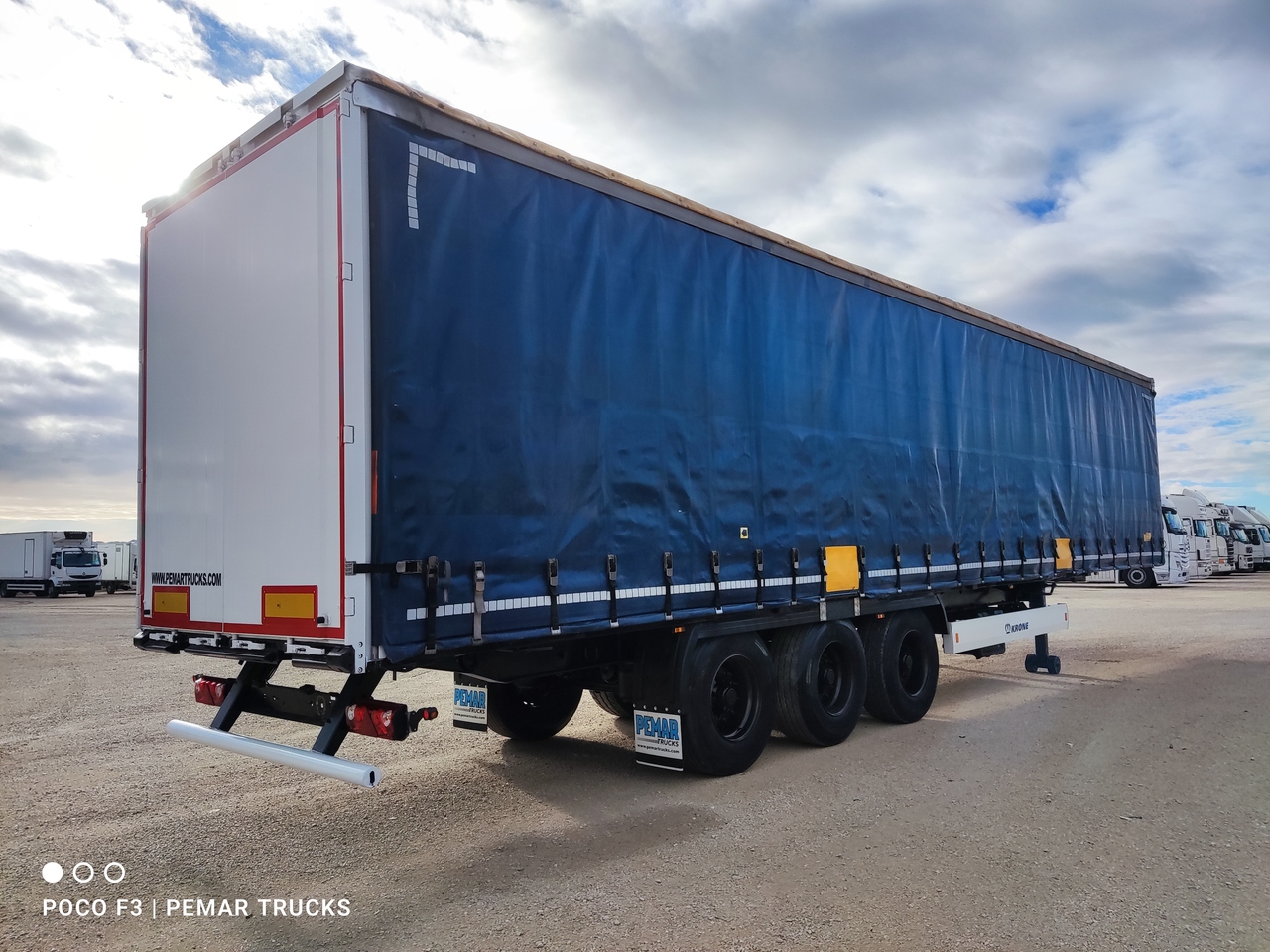 KRONE SD TAUTLINER - Curtainsider semi-trailer: picture 4 KRONE SD TAUTLINER - Curtainsider semi-trailer: picture 4