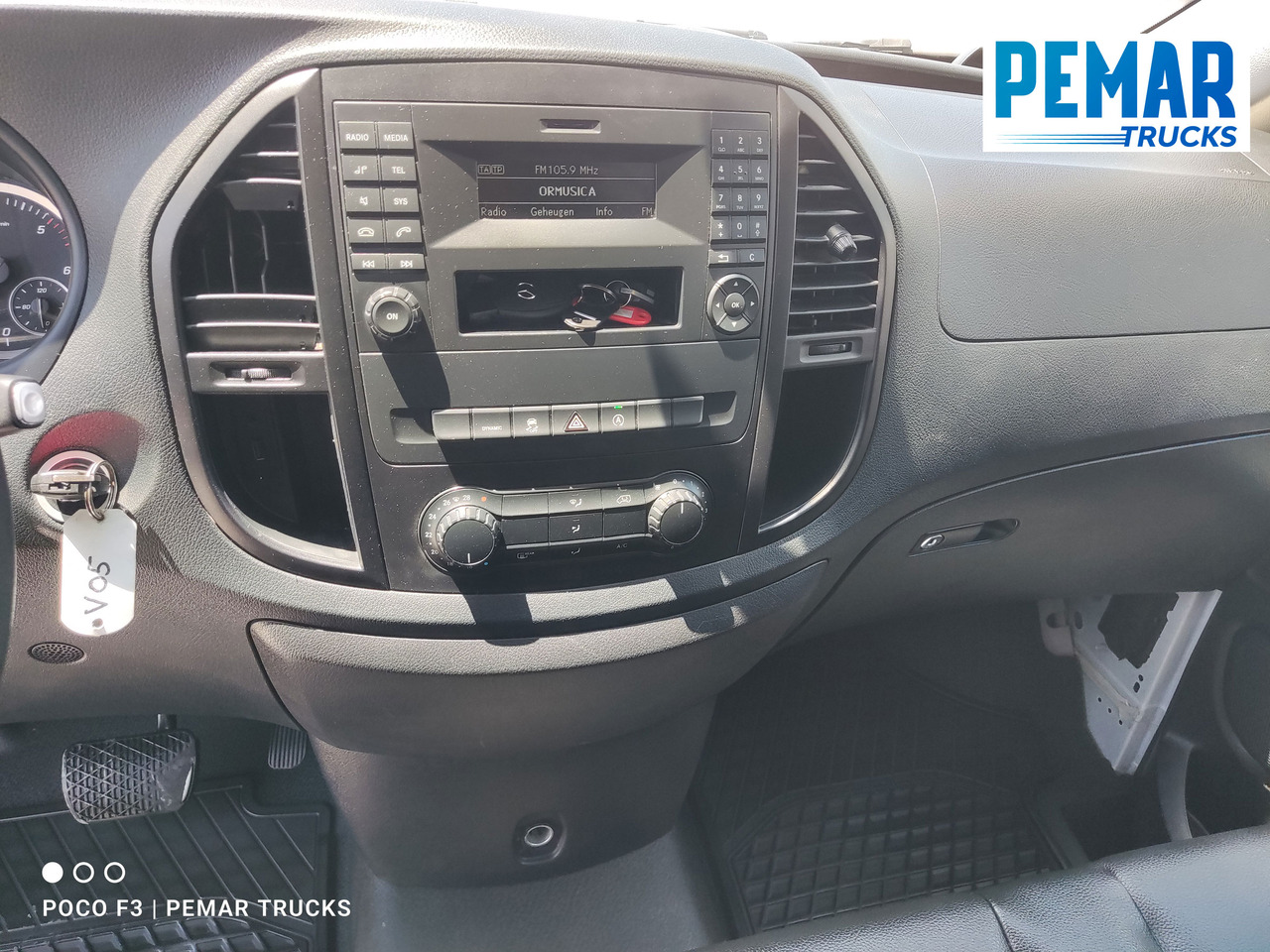 Passenger van MERCEDES-BENZ VITO 114 CDI: picture 20