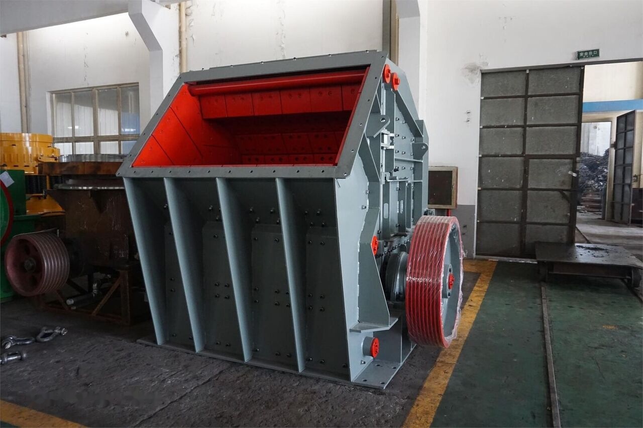 Kinglink CEC 133 X 152 Horizontal Impact Crusher for Cement Plant - Crusher: picture 1 Kinglink CEC 133 X 152 Horizontal Impact Crusher for Cement Plant - Crusher: picture 1