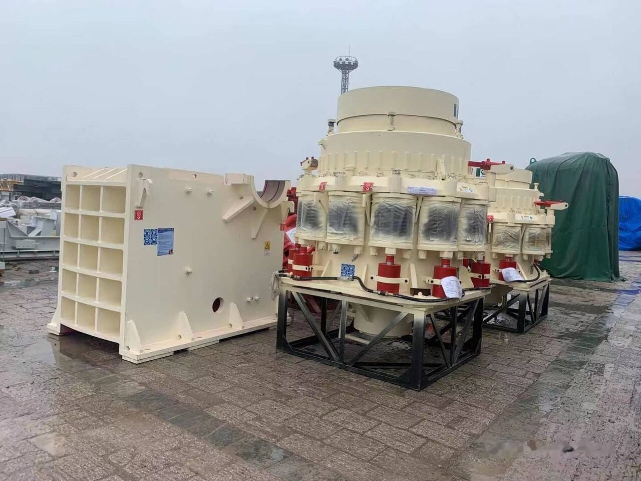 Kinglink PE3042 Granite Jaw Crusher for Nigeria Quarry - Jaw crusher: picture 3 Kinglink PE3042 Granite Jaw Crusher for Nigeria Quarry - Jaw crusher: picture 3