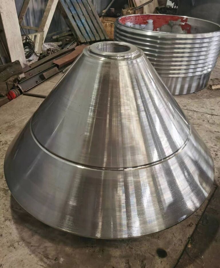 Metso Head for Metso HP500 Cone Crusher - Cone crusher: picture 4 Metso Head for Metso HP500 Cone Crusher - Cone crusher: picture 4