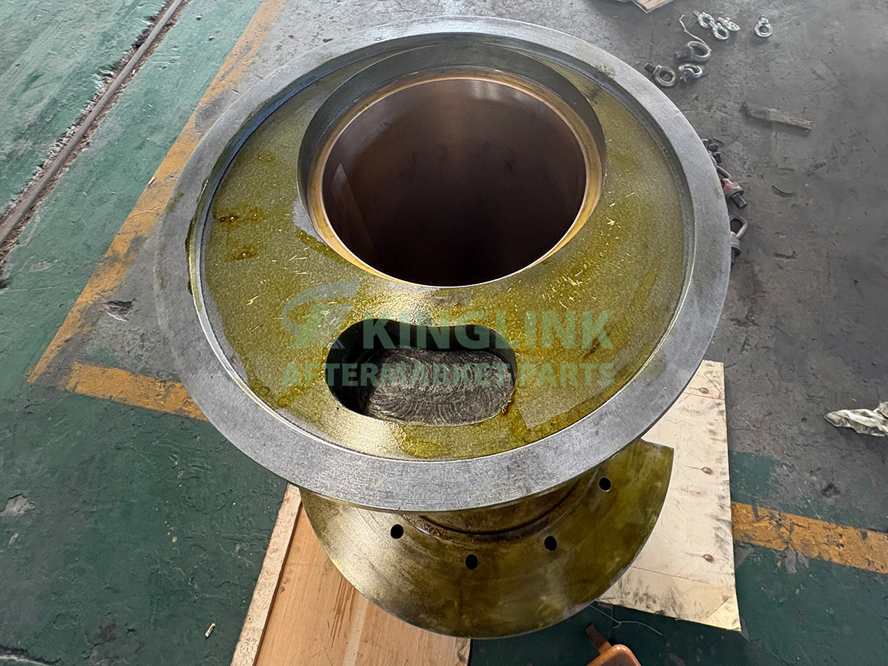 KINGLINK High Quality Accessories Eccentric Set 17001189 for Tc84X Cone Crusher - Spare parts for Construction machinery: picture 2 KINGLINK High Quality Accessories Eccentric Set 17001189 for Tc84X Cone Crusher - Spare parts for Construction machinery: picture 2