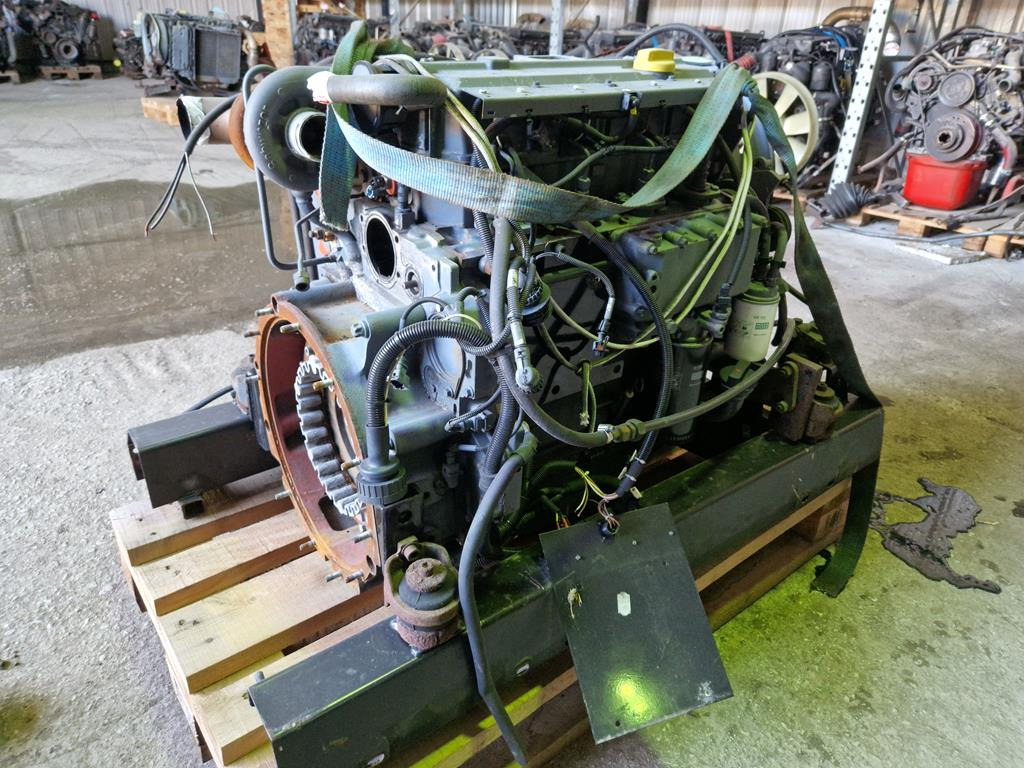 DEUTZ BF4M 1013 WITHOUT HYDRO - Engine for Truck: picture 1 DEUTZ BF4M 1013 WITHOUT HYDRO - Engine for Truck: picture 1