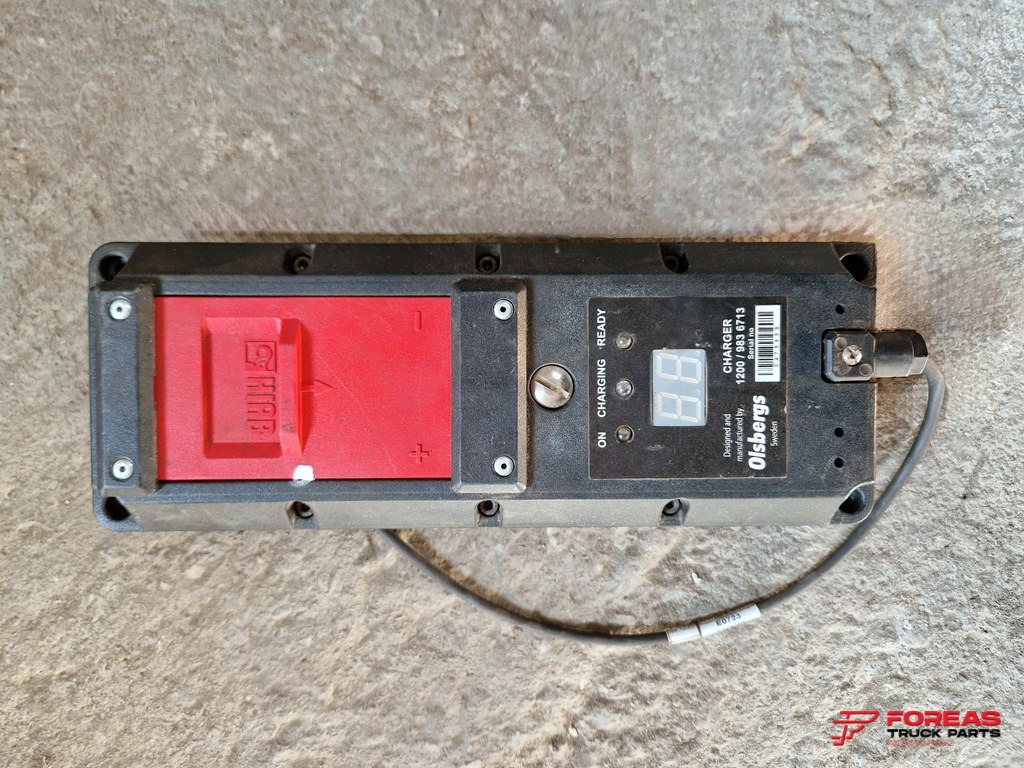 Truck mounted crane HIAB 245 E-4 WITH RADIO CONTROL: picture 15 Truck mounted crane HIAB 245 E-4 WITH RADIO CONTROL: picture 15