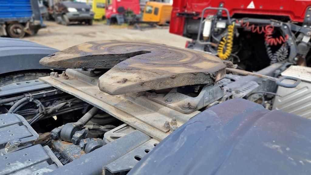 JOST JSK 37C185 Ζ1 - Fifth wheel coupling for Truck: picture 5 JOST JSK 37C185 Ζ1 - Fifth wheel coupling for Truck: picture 5