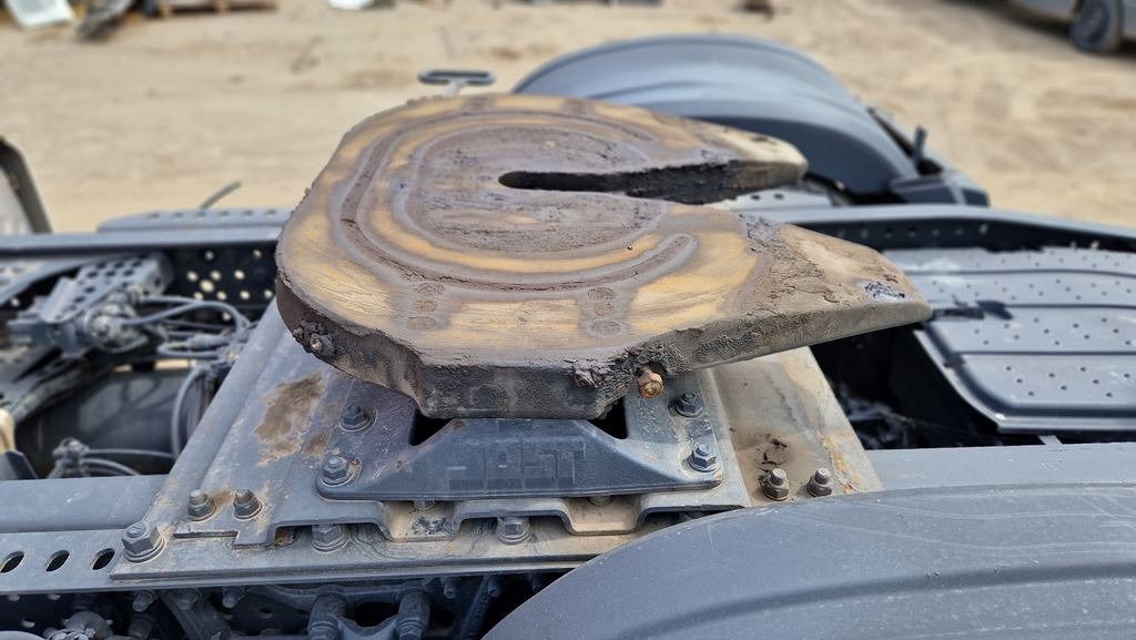 JOST JSK 37C185 Ζ1 - Fifth wheel coupling for Truck: picture 2 JOST JSK 37C185 Ζ1 - Fifth wheel coupling for Truck: picture 2