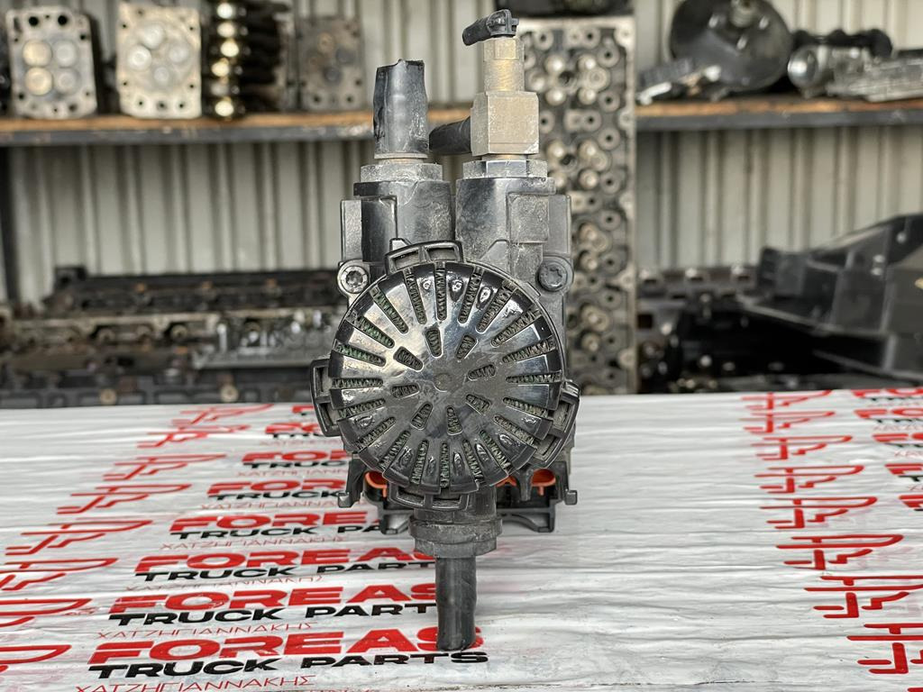 KNORR-BREMSE ABS ADJUSTMENT VALVE FOR MAN - 81.52106-6067 - Brake valve for Truck: picture 1 KNORR-BREMSE ABS ADJUSTMENT VALVE FOR MAN - 81.52106-6067 - Brake valve for Truck: picture 1