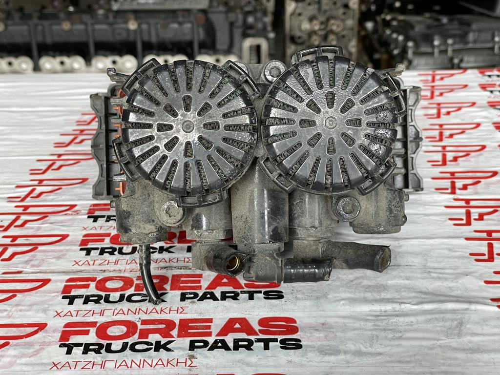 KNORR-BREMSE EBS 7 ADJUSTMENT VALVE FOR MAN - 81.52106-6069 - Brake valve for Truck: picture 1 KNORR-BREMSE EBS 7 ADJUSTMENT VALVE FOR MAN - 81.52106-6069 - Brake valve for Truck: picture 1