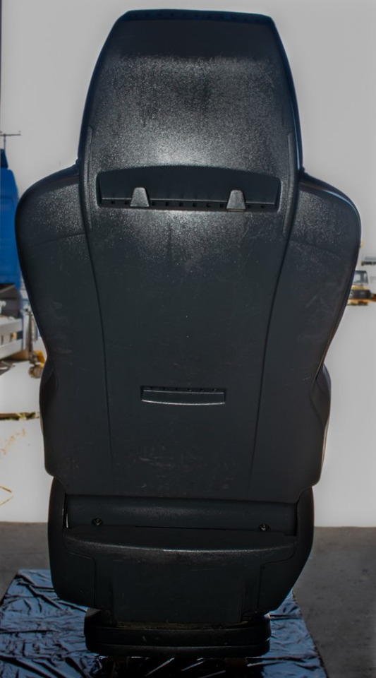 MAN TGA - MIDDLE - Seat for Truck: picture 4 MAN TGA - MIDDLE - Seat for Truck: picture 4