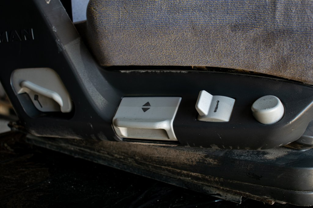 MAN TGA- PASSENGER - Seat for Truck: picture 4 MAN TGA- PASSENGER - Seat for Truck: picture 4