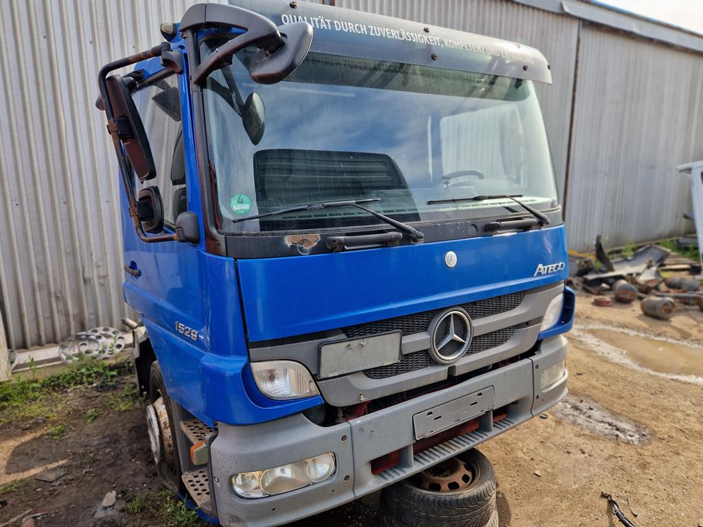 MERCEDES-BENZ ATEGO 3 - Cab for Truck: picture 3 MERCEDES-BENZ ATEGO 3 - Cab for Truck: picture 3