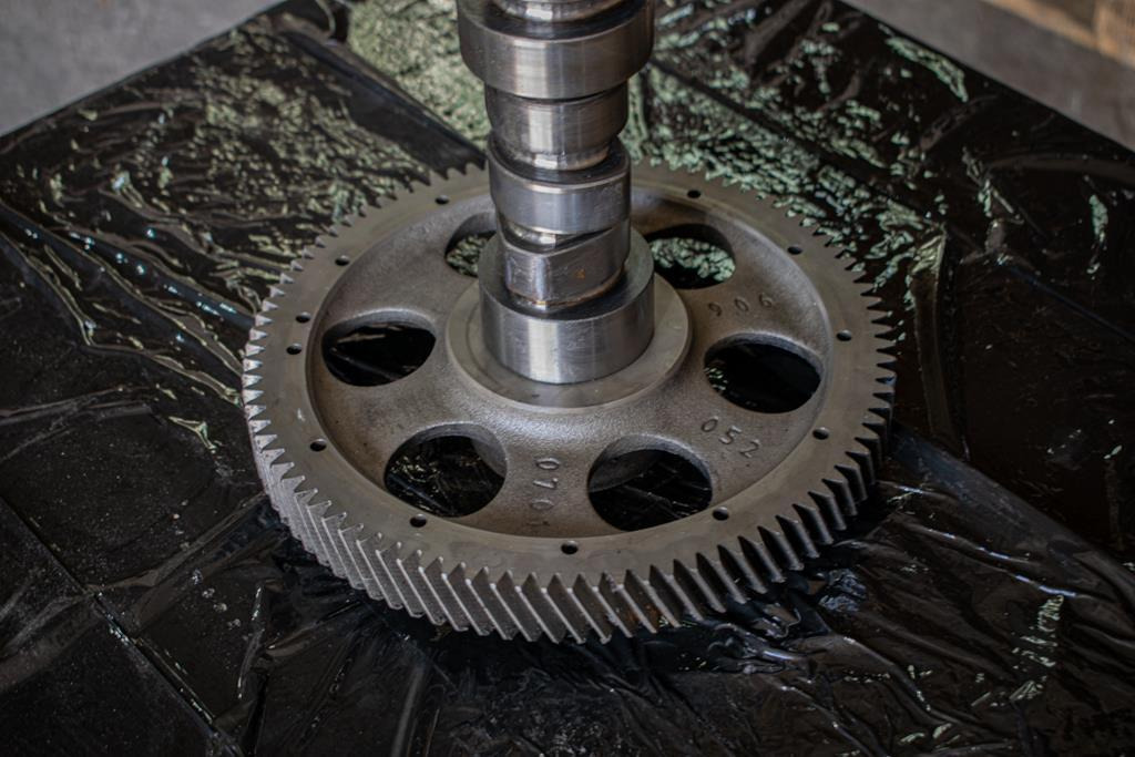 MERCEDES-BENZ ATEGO 6 CYLINDER WITH ENGINE CODE OM 906 - Camshaft for Truck: picture 2 MERCEDES-BENZ ATEGO 6 CYLINDER WITH ENGINE CODE OM 906 - Camshaft for Truck: picture 2