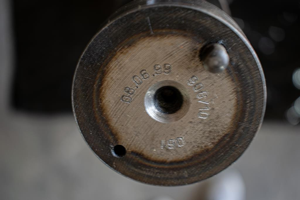 MERCEDES-BENZ ATEGO 6 CYLINDER WITH ENGINE CODE OM 906 - Camshaft for Truck: picture 3 MERCEDES-BENZ ATEGO 6 CYLINDER WITH ENGINE CODE OM 906 - Camshaft for Truck: picture 3