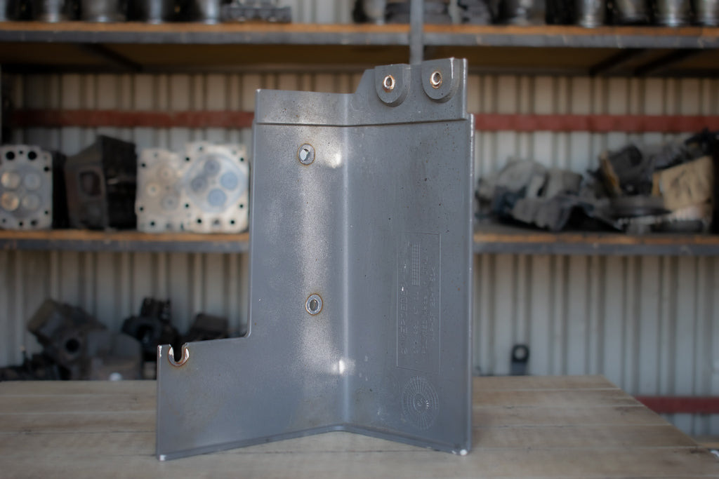 MERCEDES-BENZ ATEGO CAB FRONT FENDER EXTENSION LEFT - DRIVER - Fender for Truck: picture 2 MERCEDES-BENZ ATEGO CAB FRONT FENDER EXTENSION LEFT - DRIVER - Fender for Truck: picture 2