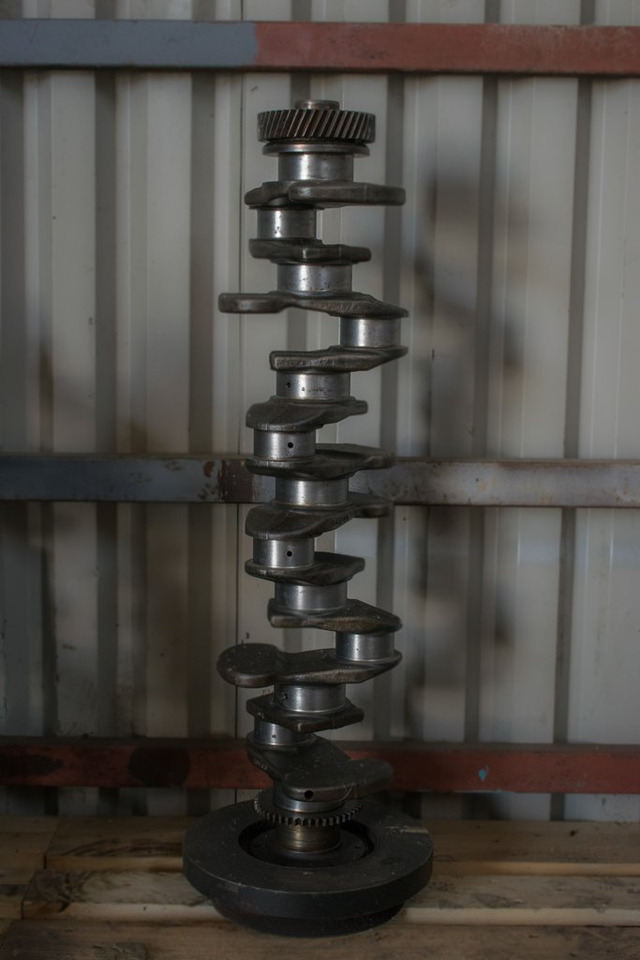 MERCEDES-BENZ ATEGO OM906 - Crankshaft for Truck: picture 1 MERCEDES-BENZ ATEGO OM906 - Crankshaft for Truck: picture 1