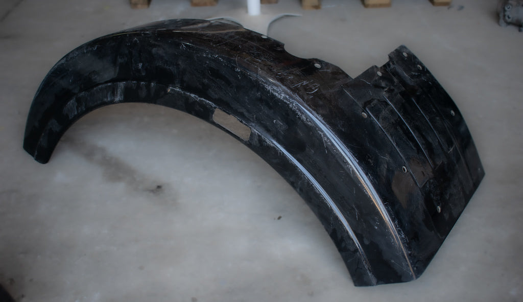 MERCEDES-BENZ CABIN FENDER 381-389 LEFT - DRIVER - Body and exterior for Truck: picture 1 MERCEDES-BENZ CABIN FENDER 381-389 LEFT - DRIVER - Body and exterior for Truck: picture 1