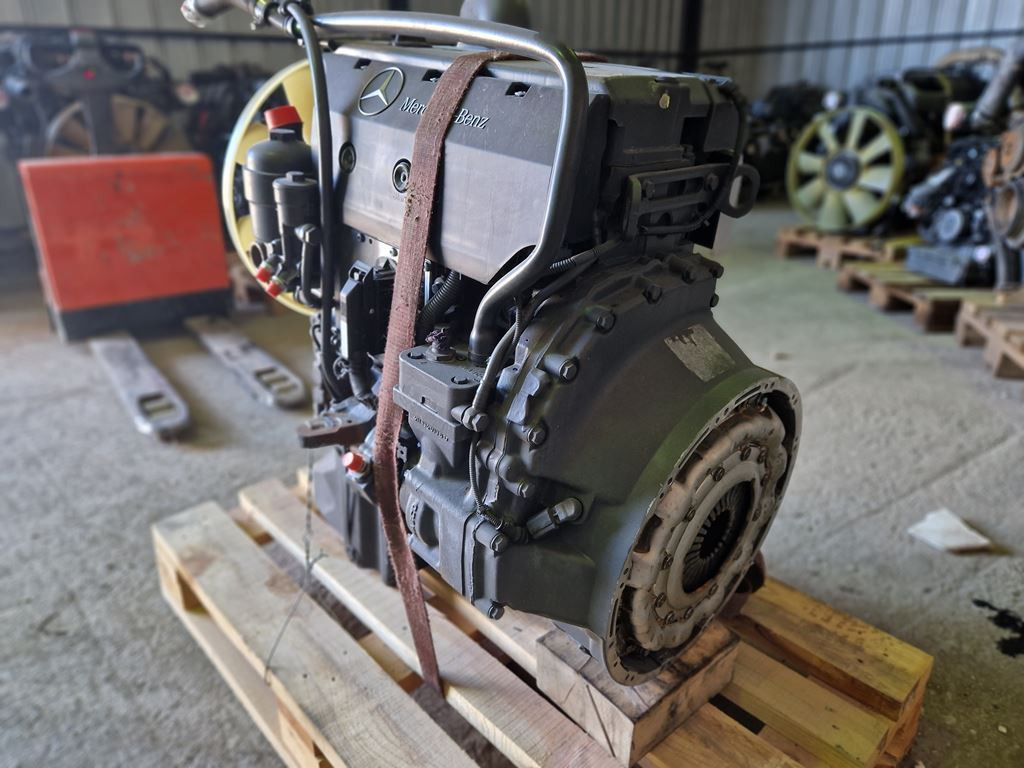 MERCEDES-BENZ VARIO EURO 3 - Engine for Truck: picture 3 MERCEDES-BENZ VARIO EURO 3 - Engine for Truck: picture 3