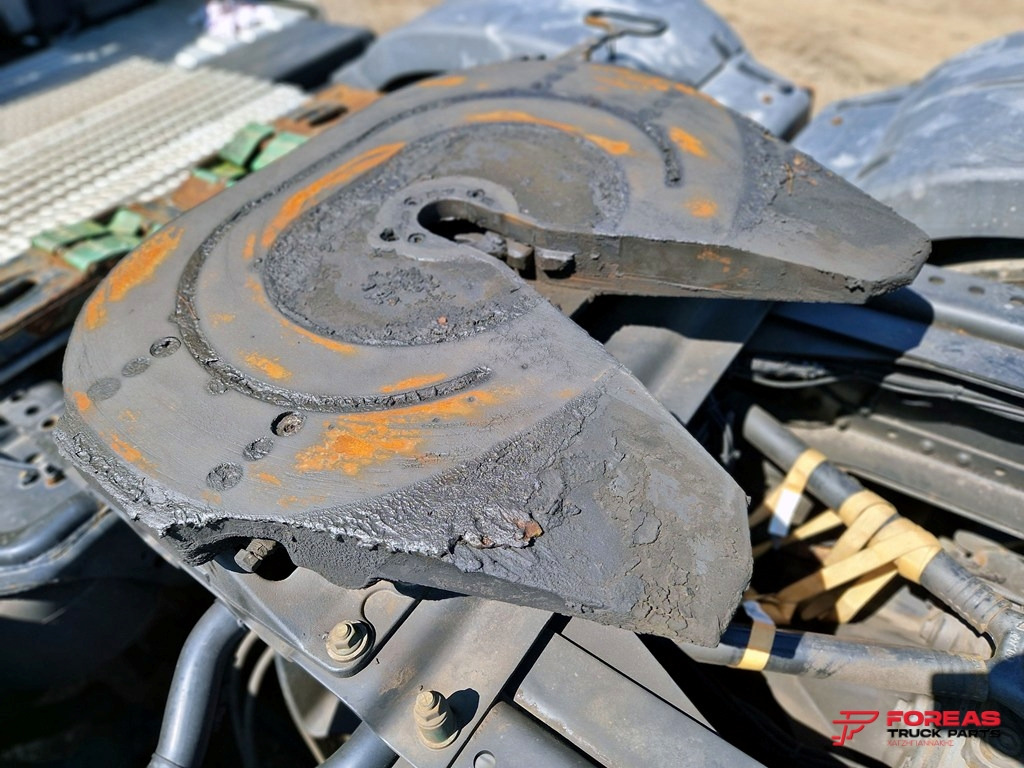 Tractor unit MAN TGX 26.500 6X2 EURO 6C – FOR SPARE PARTS: picture 9 Tractor unit MAN TGX 26.500 6X2 EURO 6C – FOR SPARE PARTS: picture 9