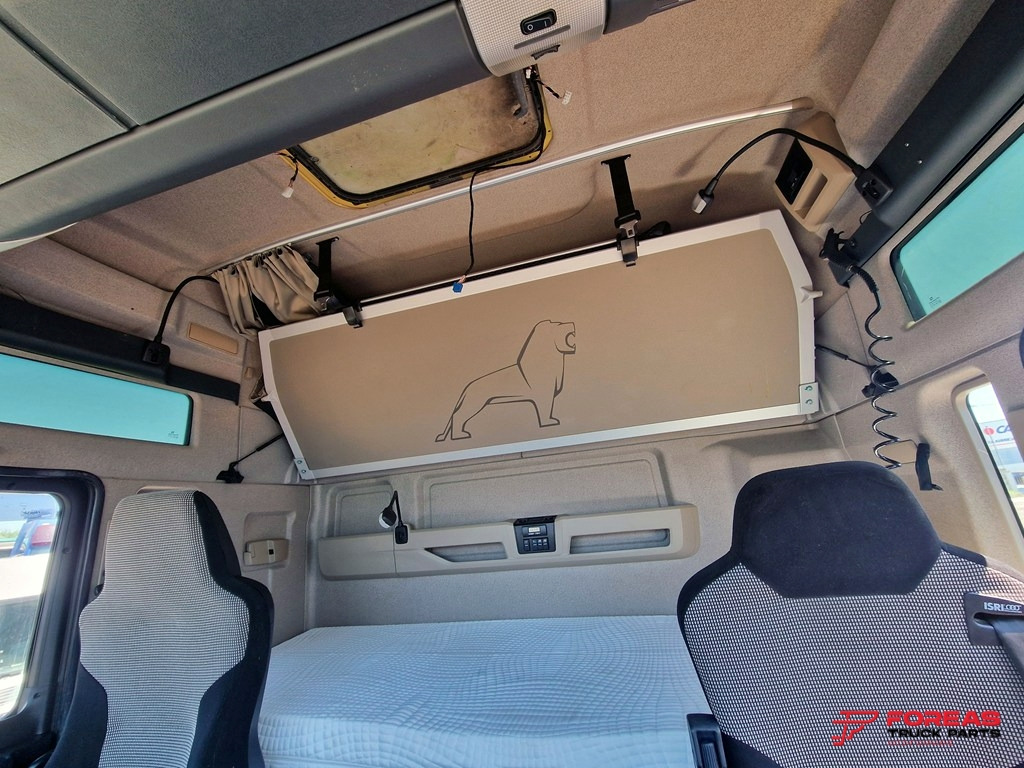 Tractor unit MAN TGX 26.500 6X2 EURO 6C – FOR SPARE PARTS: picture 29 Tractor unit MAN TGX 26.500 6X2 EURO 6C – FOR SPARE PARTS: picture 29