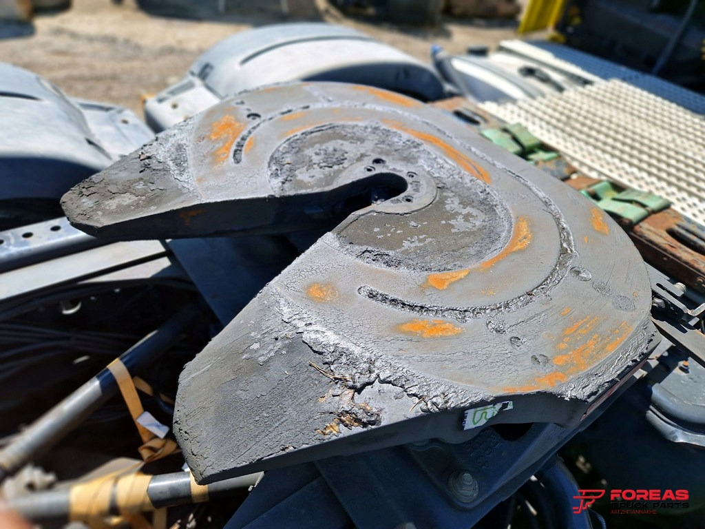 Tractor unit MAN TGX 26.500 6X2 EURO 6C – FOR SPARE PARTS: picture 10 Tractor unit MAN TGX 26.500 6X2 EURO 6C – FOR SPARE PARTS: picture 10