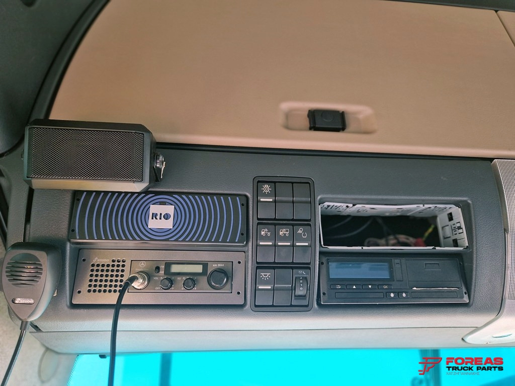 Tractor unit MAN TGX 26.500 6X2 EURO 6C – FOR SPARE PARTS: picture 30 Tractor unit MAN TGX 26.500 6X2 EURO 6C – FOR SPARE PARTS: picture 30