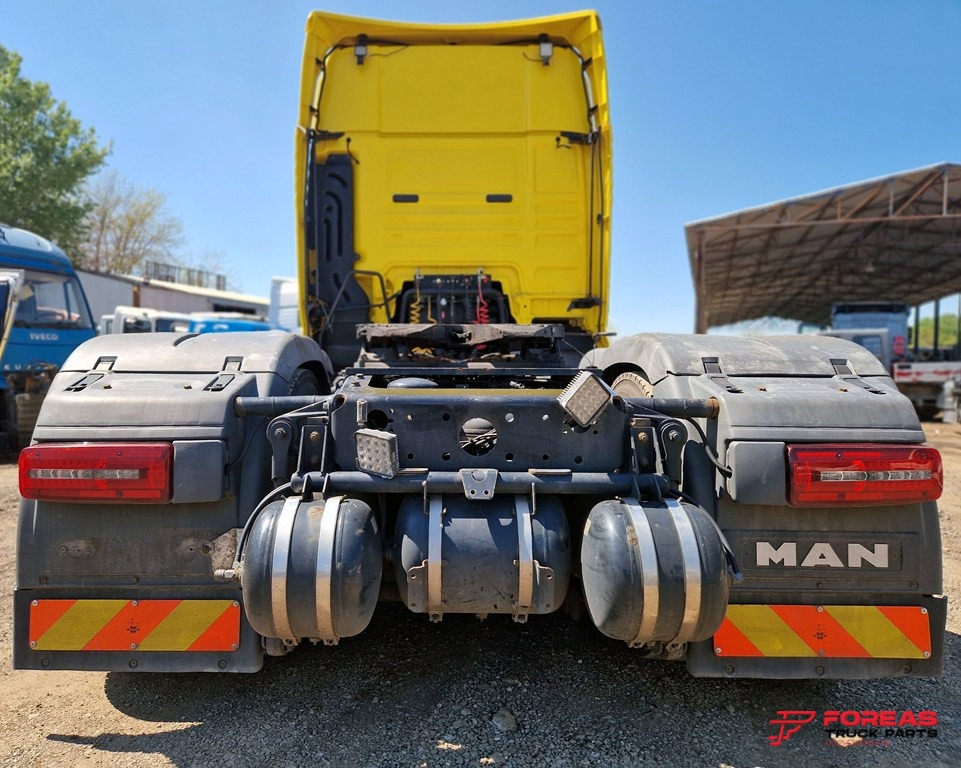 Tractor unit MAN TGX 26.500 6X2 EURO 6C – FOR SPARE PARTS: picture 6 Tractor unit MAN TGX 26.500 6X2 EURO 6C – FOR SPARE PARTS: picture 6