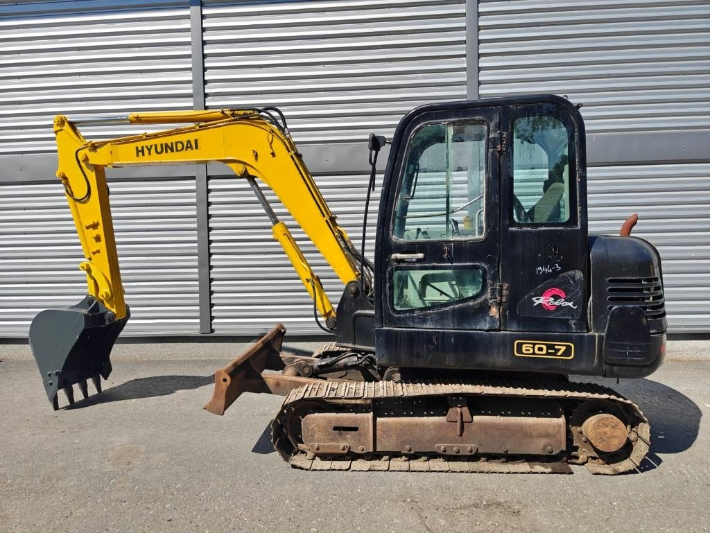 Hyundai R 60-7 - Mini excavator: picture 2 Hyundai R 60-7 - Mini excavator: picture 2