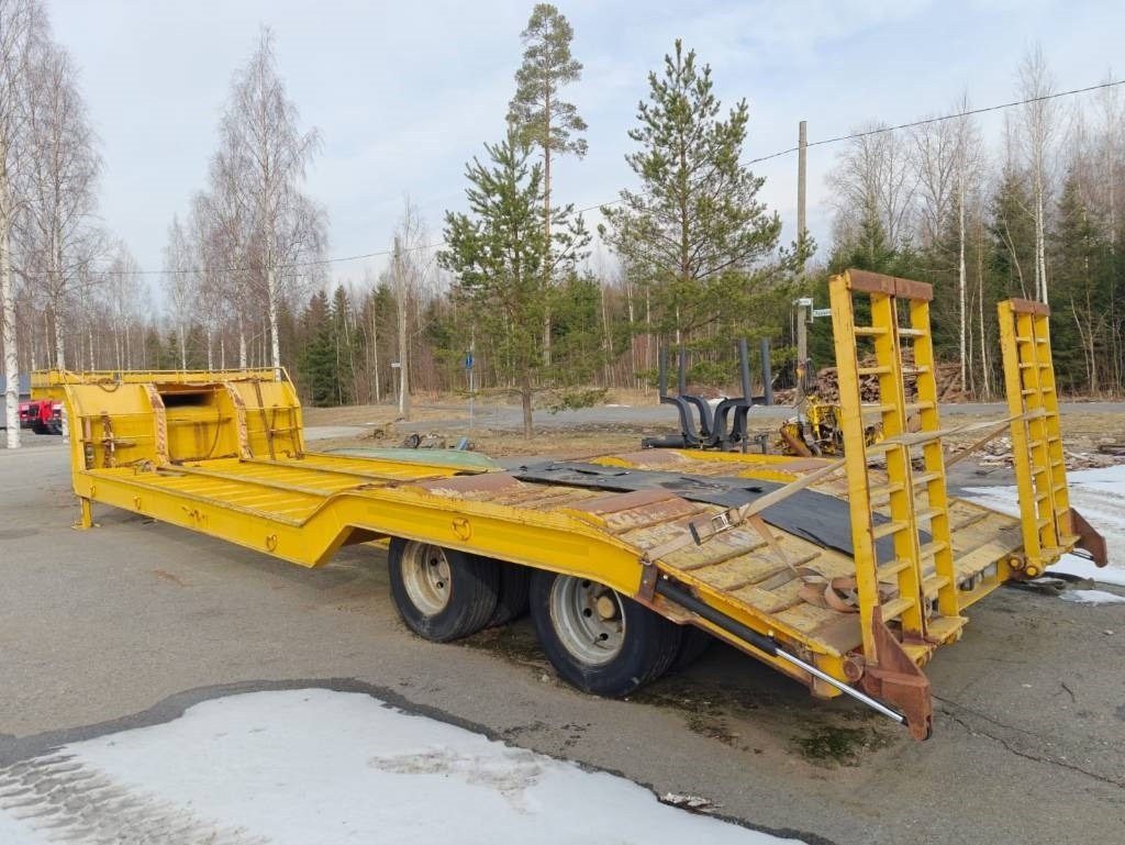 Ku-Ko Semi trailer - Low loader semi-trailer: picture 3 Ku-Ko Semi trailer - Low loader semi-trailer: picture 3