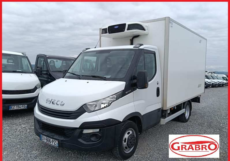 Iveco 35C14, 35C13, 35C12 - Refrigerated delivery van: picture 1 Iveco 35C14, 35C13, 35C12 - Refrigerated delivery van: picture 1