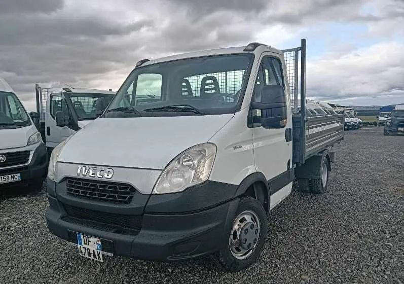 Iveco DAILY 35C13, 35C12, 35C15 - Tipper van: picture 3 Iveco DAILY 35C13, 35C12, 35C15 - Tipper van: picture 3