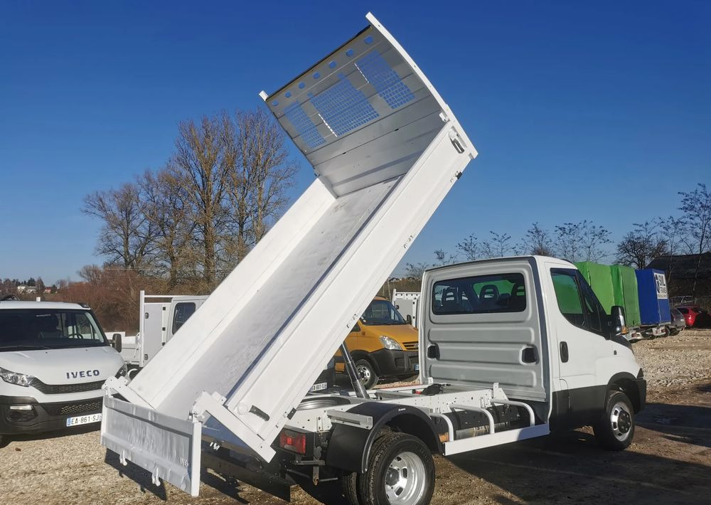 Iveco Daily 3.0-150KM Wywrotka blizniak 35-150 Niski przebieg kiper do 3,5t - Tipper van: picture 3 Iveco Daily 3.0-150KM Wywrotka blizniak 35-150 Niski przebieg kiper do 3,5t - Tipper van: picture 3