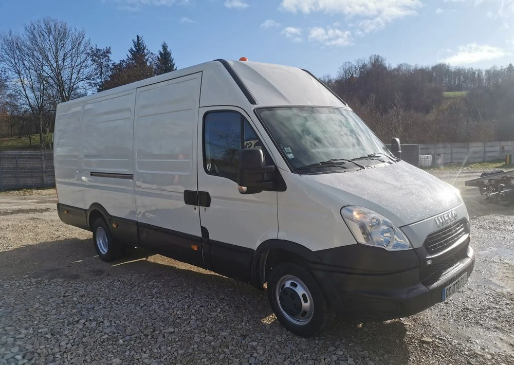 Iveco Daily 35C15 blaszak 3.0-150KM blizniak L3H3 długi Hak - Panel van: picture 3 Iveco Daily 35C15 blaszak 3.0-150KM blizniak L3H3 długi Hak - Panel van: picture 3