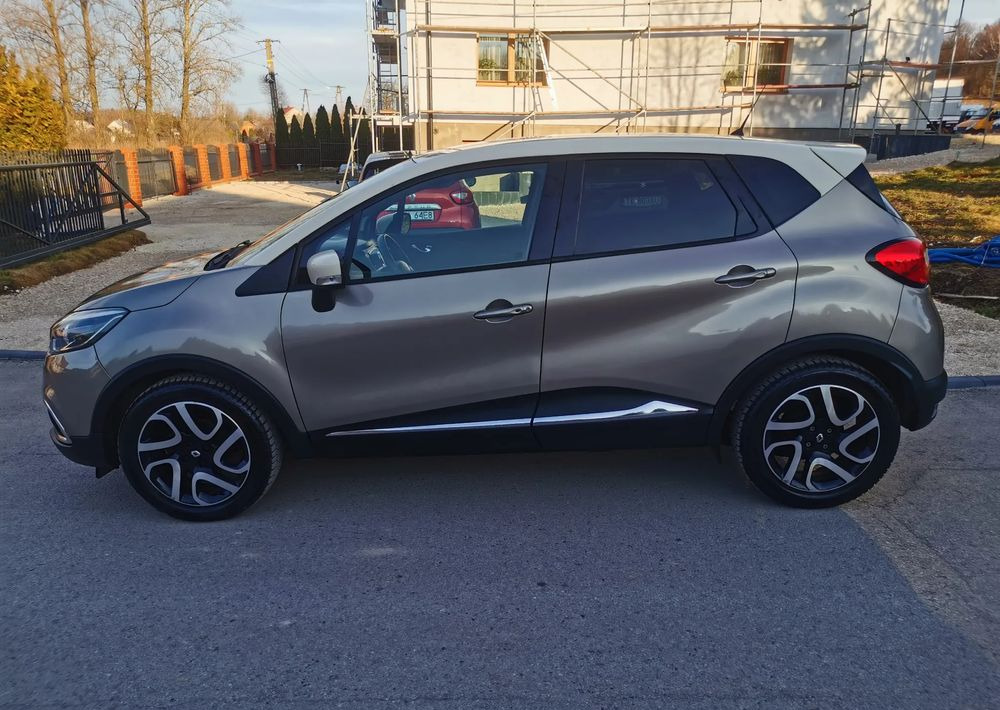 Renault Captur 0.9 Energy TCe Intens - SUV: picture 4 Renault Captur 0.9 Energy TCe Intens - SUV: picture 4