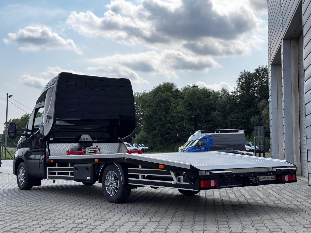 New Tow truck IVECO DAILY 35S21: picture 6 New Tow truck IVECO DAILY 35S21: picture 6