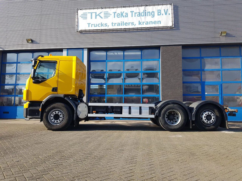 Volvo FE 300 EEV 6X2 Retarder Pto 234.000 KM TÜV - Cab chassis truck: picture 3 Volvo FE 300 EEV 6X2 Retarder Pto 234.000 KM TÜV - Cab chassis truck: picture 3