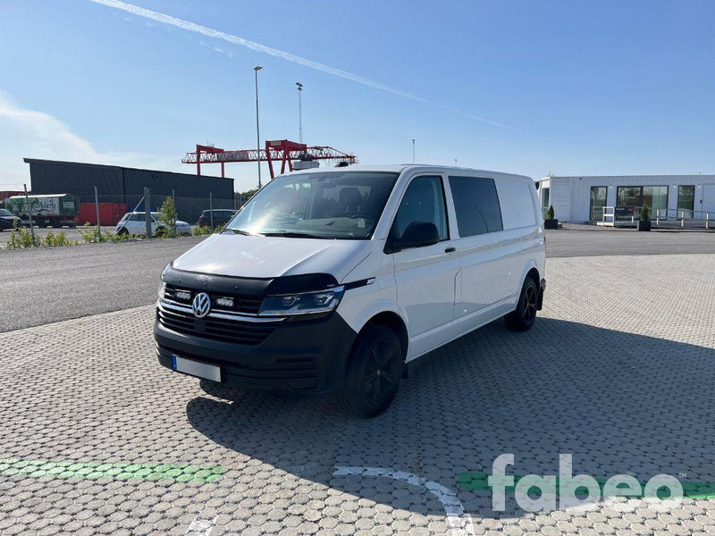 Volkswagen Transporter Kombi T32 - Small van: picture 1 Volkswagen Transporter Kombi T32 - Small van: picture 1