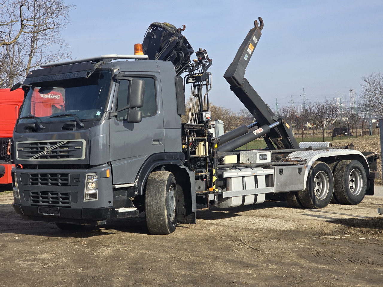 VOLVO FM 380 HOOK SYSTEM / HIAB 166 D2 DUO - Hook lift truck: picture 4 VOLVO FM 380 HOOK SYSTEM / HIAB 166 D2 DUO - Hook lift truck: picture 4
