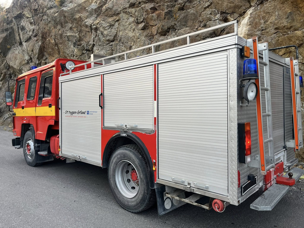 VOLVO FL10 4x2 - fire engine / fire truck / brandbil - Fire truck: picture 3 VOLVO FL10 4x2 - fire engine / fire truck / brandbil - Fire truck: picture 3