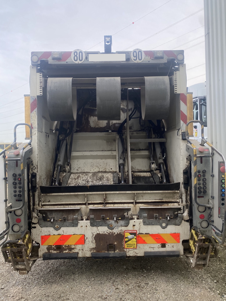 Volvo FE300 FAUN Müllwagen Garbage 2-Kammern Eu5 Top Zustand - Garbage truck: picture 5 Volvo FE300 FAUN Müllwagen Garbage 2-Kammern Eu5 Top Zustand - Garbage truck: picture 5