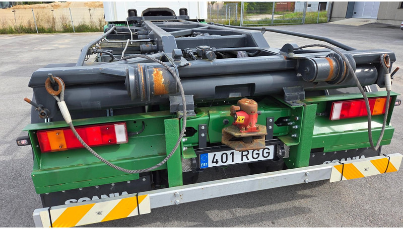 Scania P94 4X2 220 - Cable system truck: picture 5 Scania P94 4X2 220 - Cable system truck: picture 5