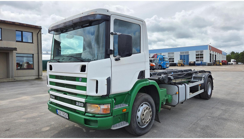 Scania P94 4X2 220 - Cable system truck: picture 1 Scania P94 4X2 220 - Cable system truck: picture 1