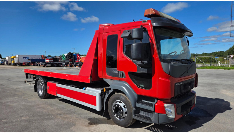 Volvo FL250 4X2 - Tow truck: picture 2 Volvo FL250 4X2 - Tow truck: picture 2