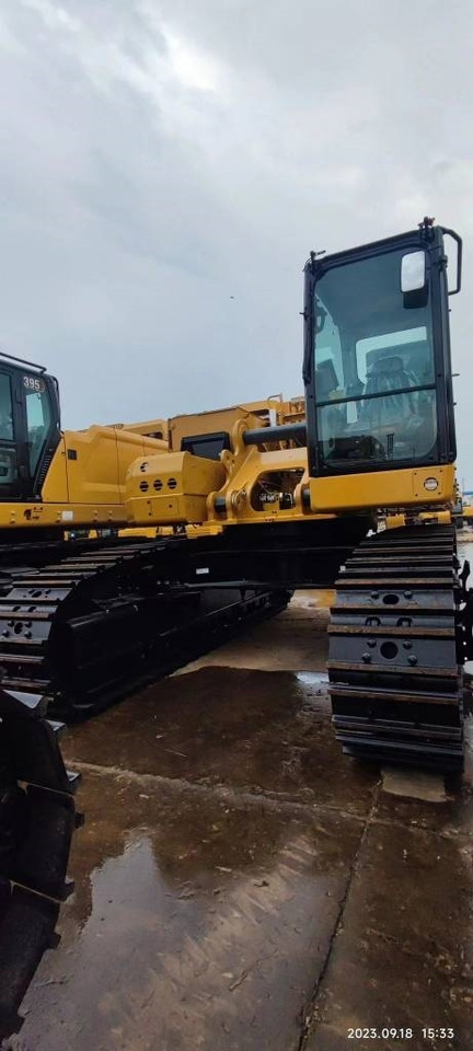 CAT 374 - Crawler excavator: picture 4 CAT 374 - Crawler excavator: picture 4