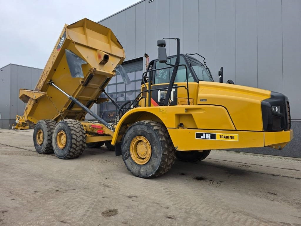 Articulated dumper CAT 735 B: picture 8